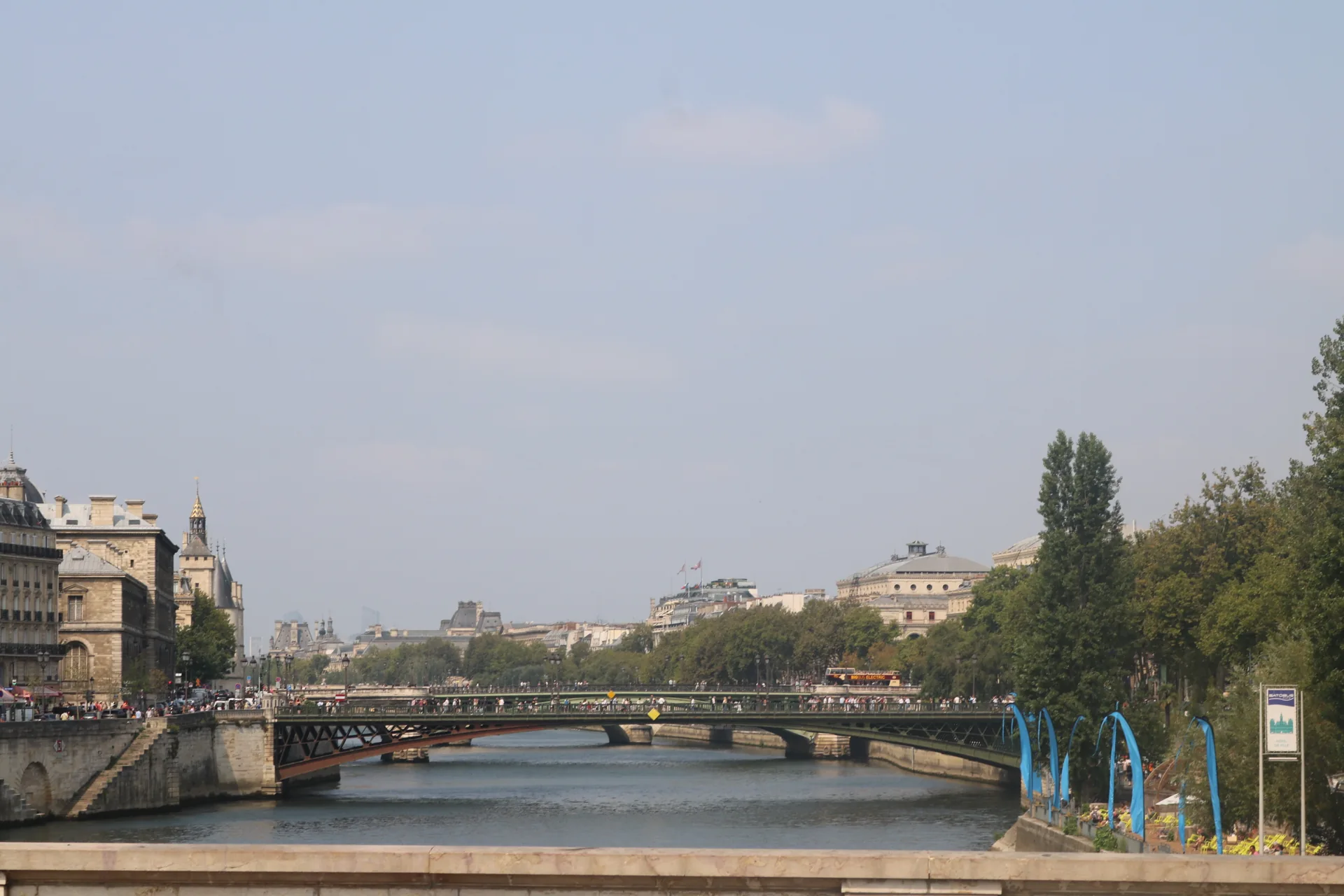 A bridge crossing the Seine in Paris